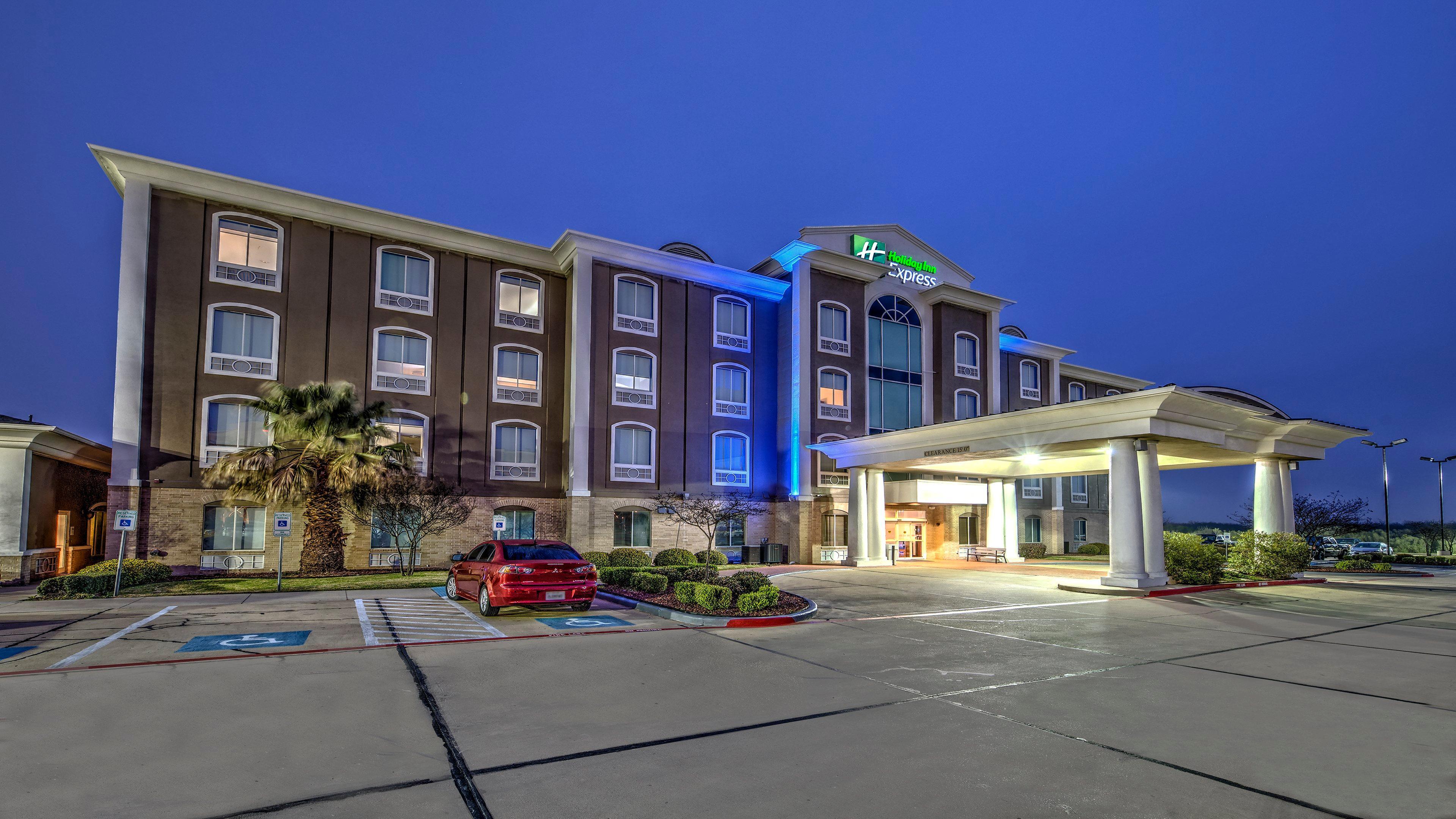 Holiday Inn Express Hotel And Suites Corsicana I-45 By Ihg Εξωτερικό φωτογραφία