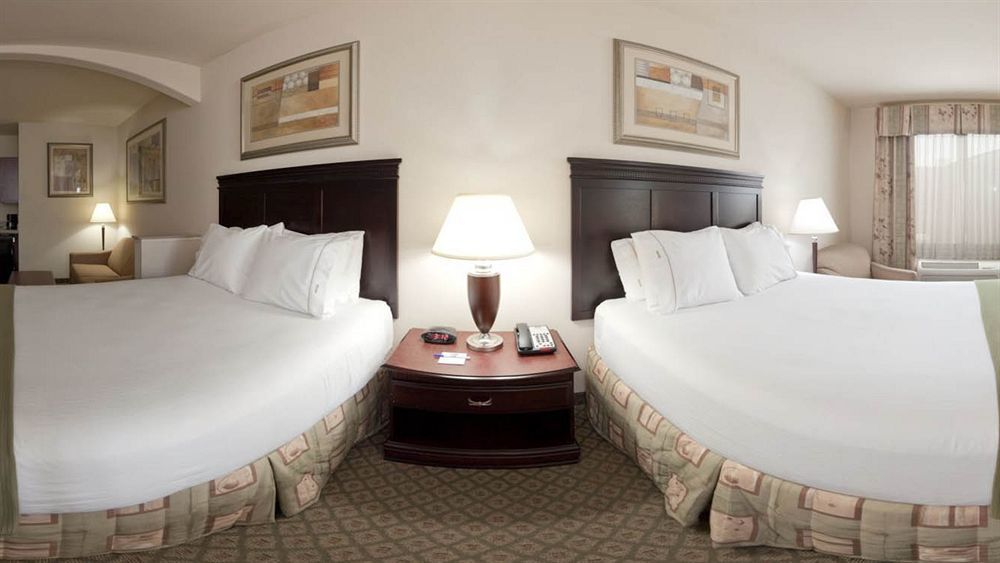 Holiday Inn Express Hotel And Suites Corsicana I-45 By Ihg Εξωτερικό φωτογραφία