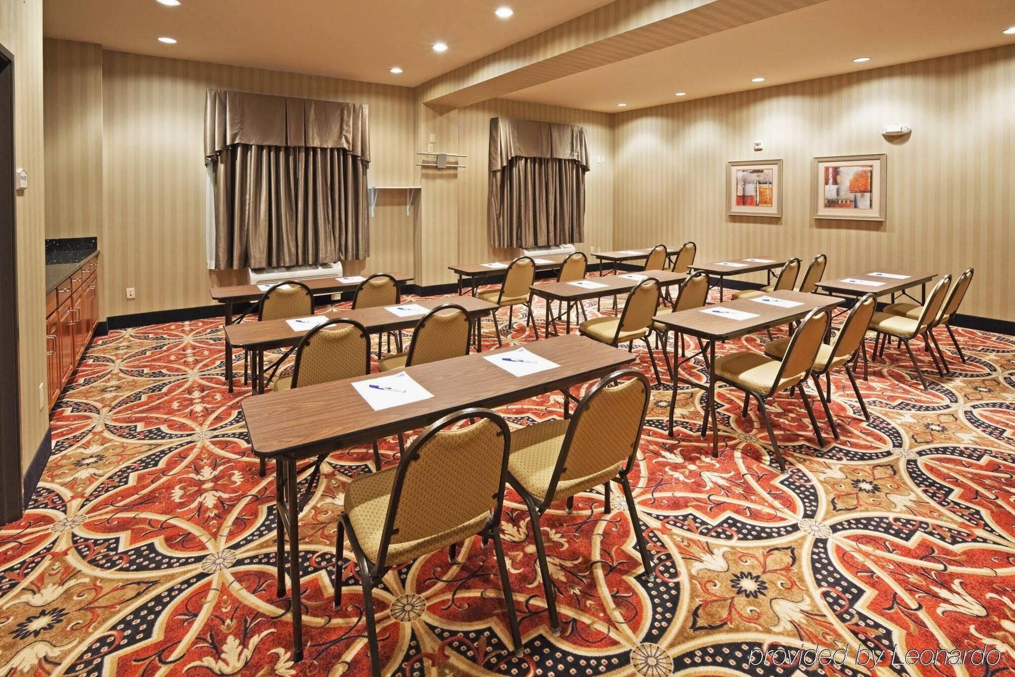 Holiday Inn Express Hotel And Suites Corsicana I-45 By Ihg Εξωτερικό φωτογραφία
