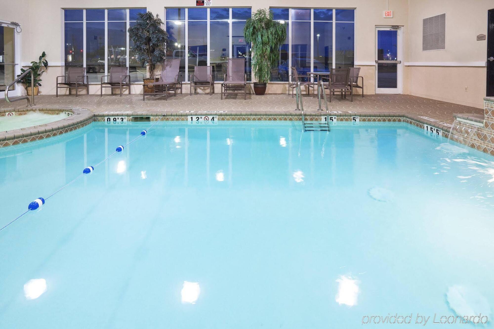 Holiday Inn Express Hotel And Suites Corsicana I-45 By Ihg Εξωτερικό φωτογραφία