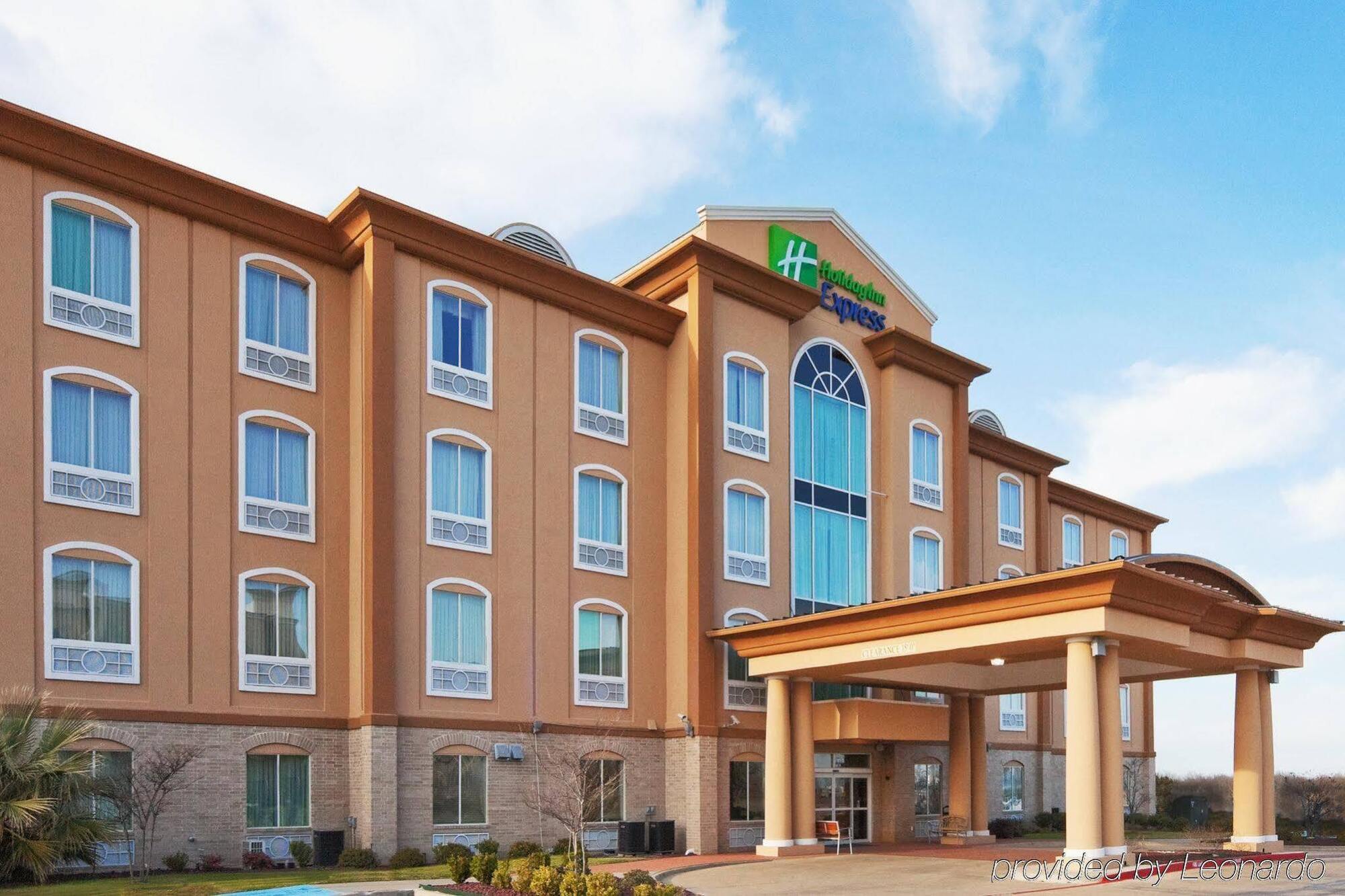Holiday Inn Express Hotel And Suites Corsicana I-45 By Ihg Εξωτερικό φωτογραφία